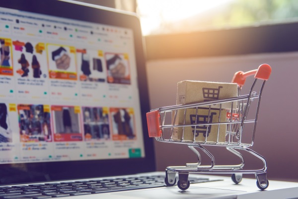 E-commerce Revolutionizing the Retail Landscap